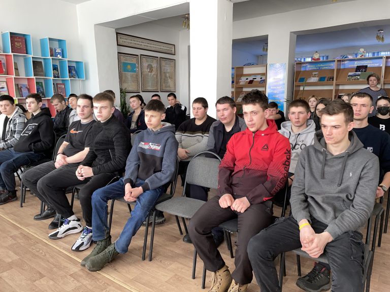 Read more about the article Ярмарка вакансий прошла в ЩАТК