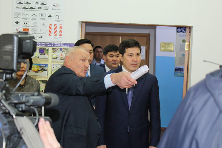 Подробнее о статье Аким области посетил «ЩАТК»